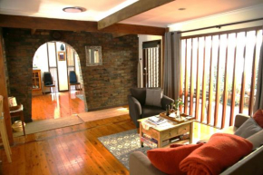A Holiday Home for Every Season, Bateau Bay